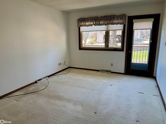 4th image of 1201 N Clark St #3A