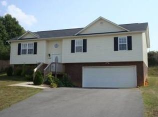 1224 Sycamore Creek Dr, Jonesborough, TN 37659