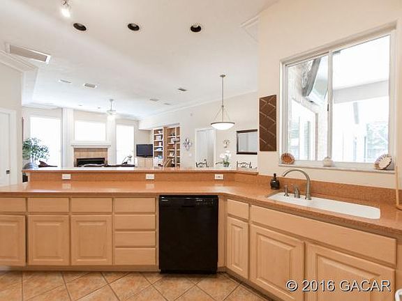 5th image of 7837 NW 50th St