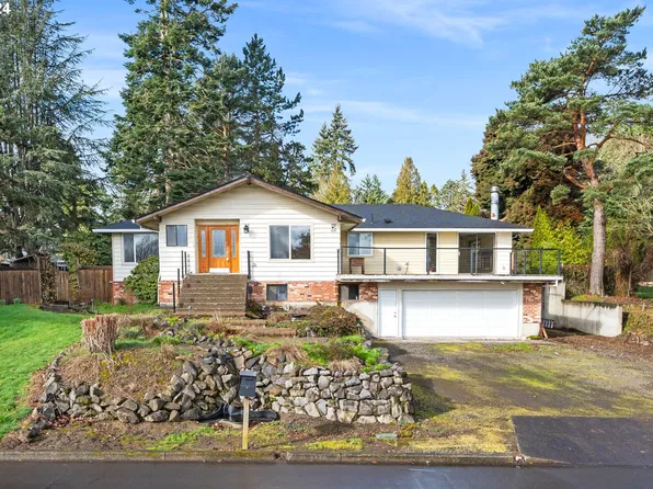 14915 SW 103rd Ave, Tigard, OR 97224