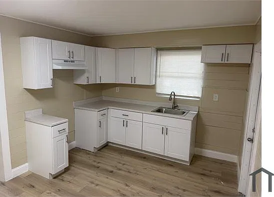2 bed, 800 sqft, $2,495 — Photo 2