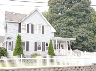 1098 Bridge St, Lowell, MA 01850