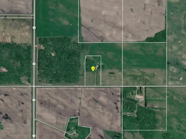 35331 230th St, Roseau, MN 56751