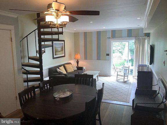 3rd image of 241 Country Club Dr Unit 503
