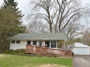 3 Beaumont Cir, Madison, WI 53714