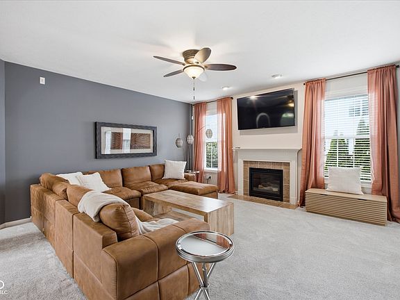 4th image of 12322 Twyckenham Dr
