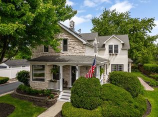 442 Davis St, Downers Grove, IL 60515