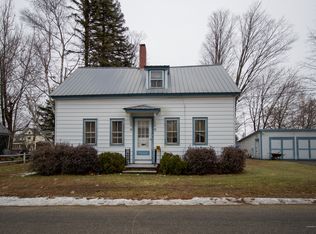 11 Solon St, Norway, ME 04268