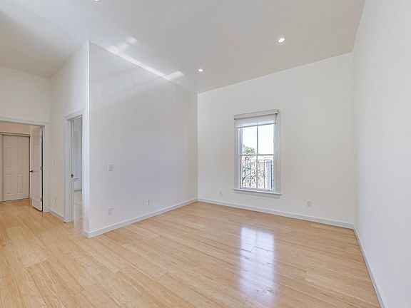 2nd image of 332 Fair Oaks St #4