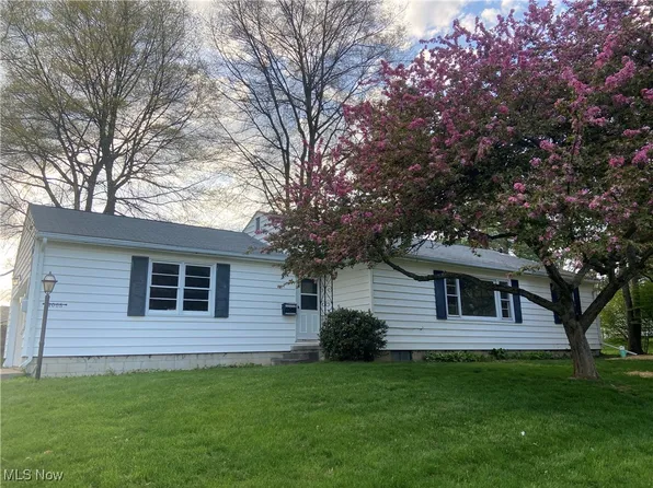 2068 Christmas Run Blvd, Wooster, OH 44691