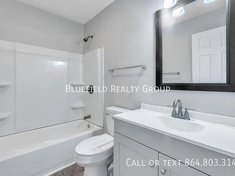 250 Elm St #922 — Photo 12
