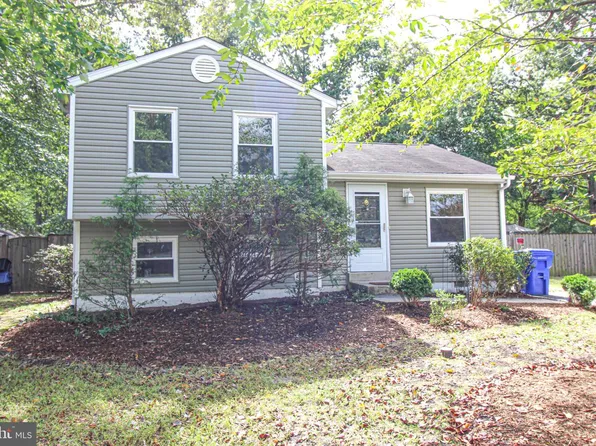 1036 Dartmouth Rd, Waldorf, MD 20602