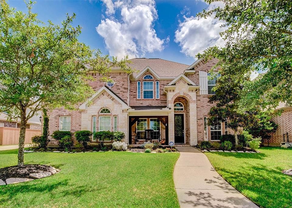 1st image of 1321 Altavilla Ln