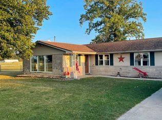 11536 Antwerp Rd, Grabill, IN 46741