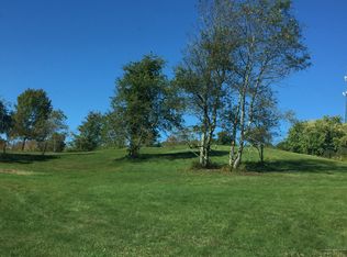 40 Mountain Rd, Rockland, ME 04841