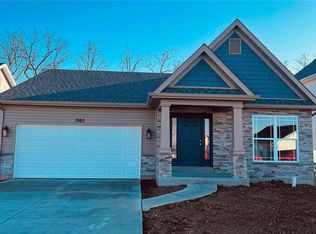 1963 Masters Dr, Festus, MO 63028
