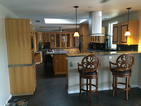 2nd image of 2565 Talisman Ln