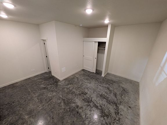 3rd image of 221 E C St #4A
