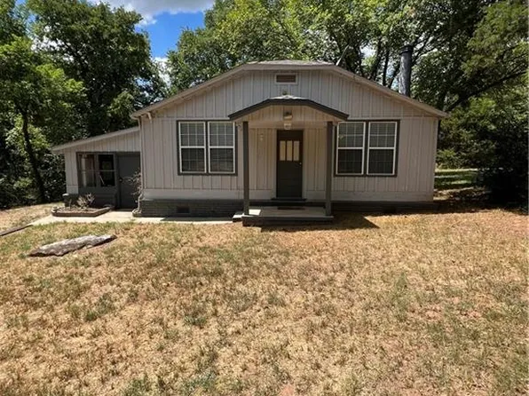 224 N Oak St, Meeker, OK 74855