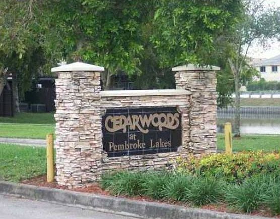 1st image of 2340 Evergreen Ct