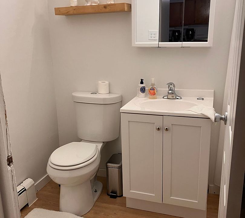 1st image of 8530-36 W 95th St #30-16