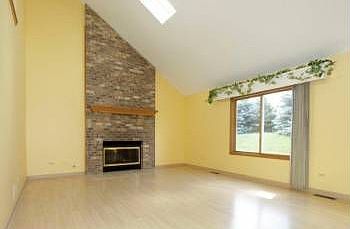3rd image of 470 Polo Club Dr