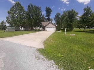 15984 Richard Ct, Marion, IL 62959