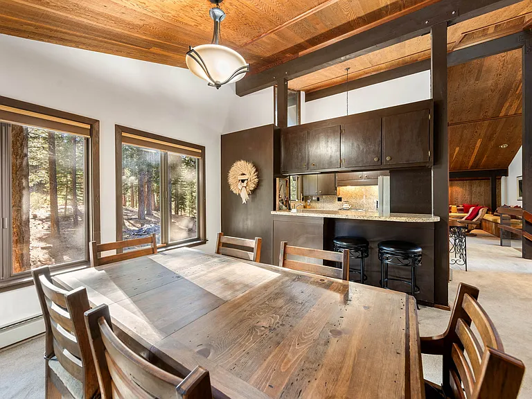 431 Lodgepole — Photo 8