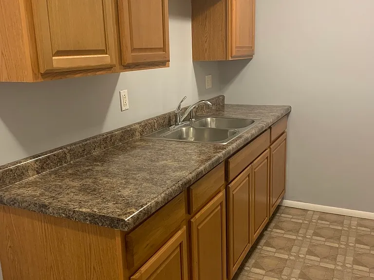 407 E Seminole St #5 — Photo 6