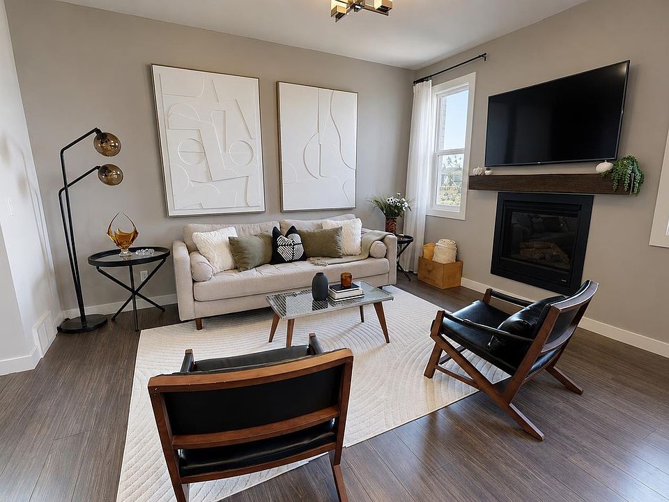 1st image of 70 Hazelwood Ln