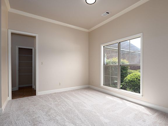 5th image of 5212 Meadow Lake Cir
