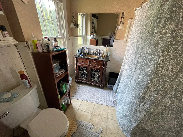 1 Manning Blvd — Photo 6