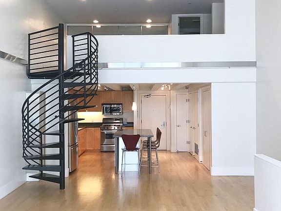 4th image of 638 Minna St APT 2