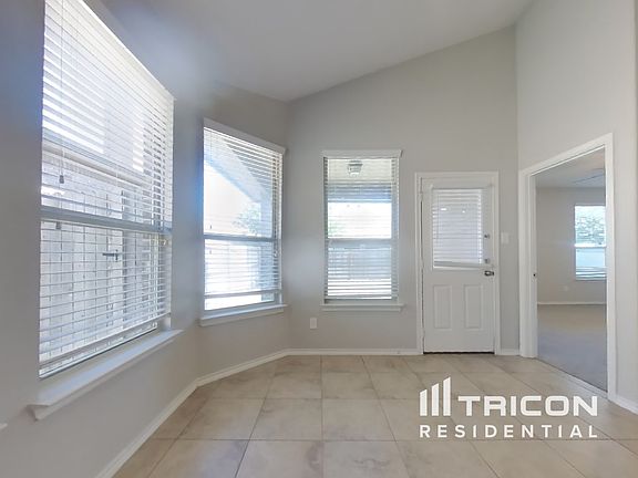 5th image of 11304 Gold Canyon Dr