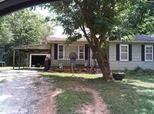 724 E Grandriver St, Clinton, MO 64735