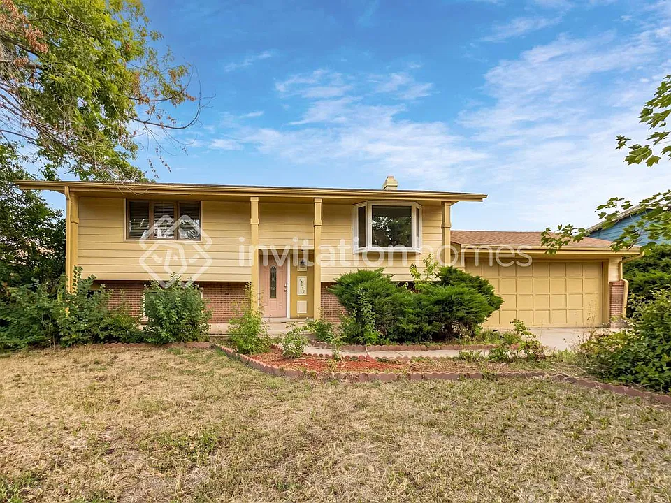 13157 E Dakota Ave