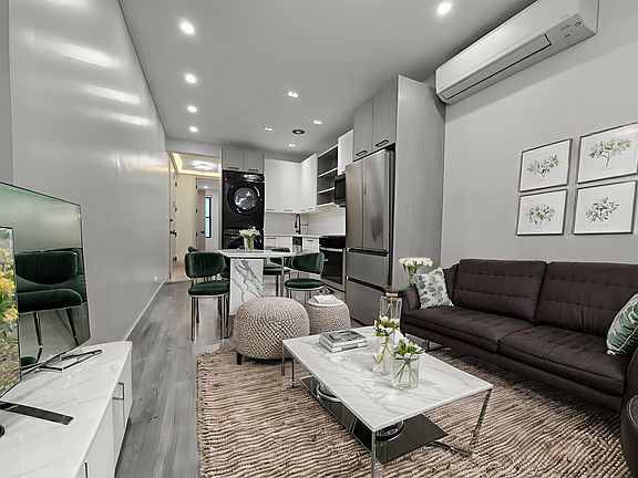2nd image of 895 4th Ave APT 3R