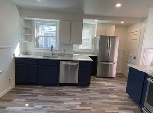 28 Alden Pl, West Newton, MA 02465