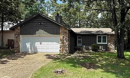 7 Hickory Ln Photo 1