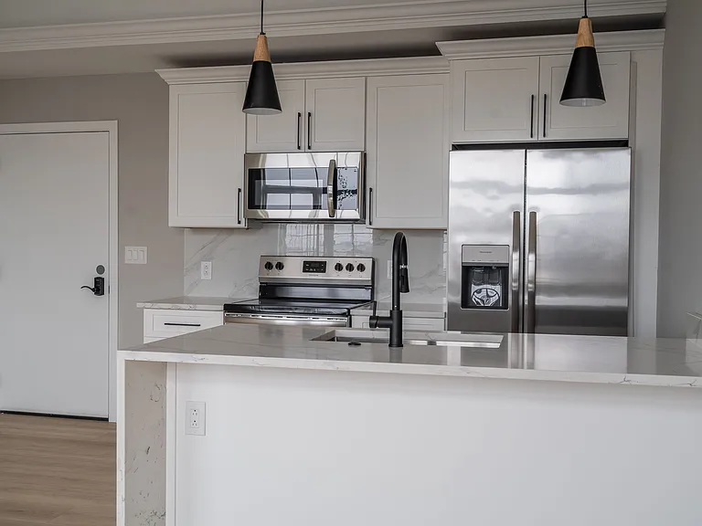 2401 Washington Ave — Photo 47