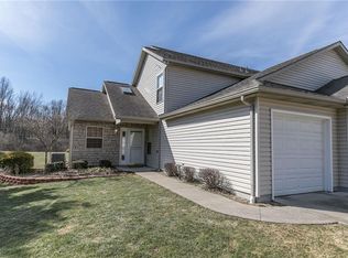 157 Mulberry Ln, Munroe Falls, OH 44262