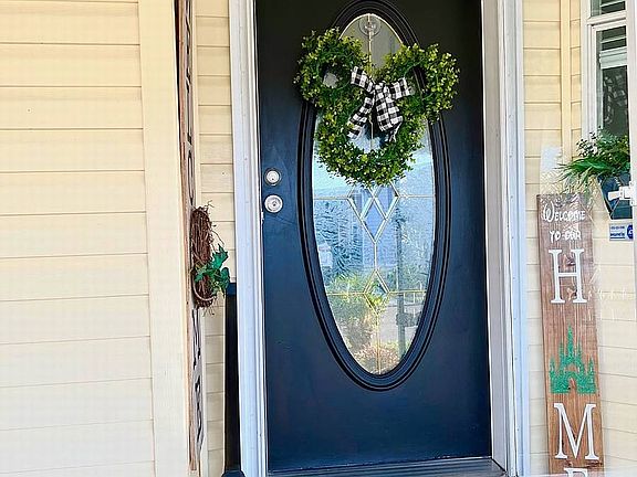 5th image of 1758 Red Pine Ave #208