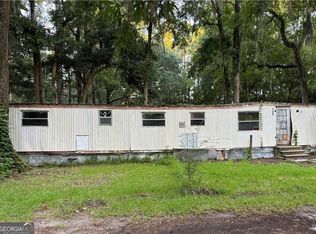 145 Pine Ave, Midway, GA 31320