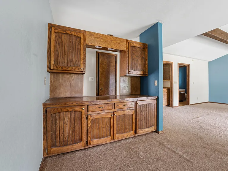 315 E Fairway Ln — Photo 10