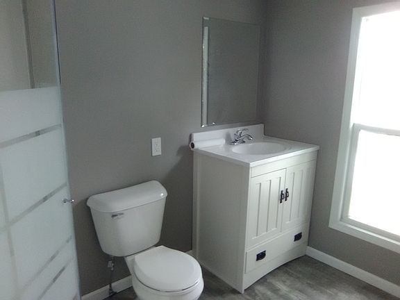 New 3/4 bathroom upstairs