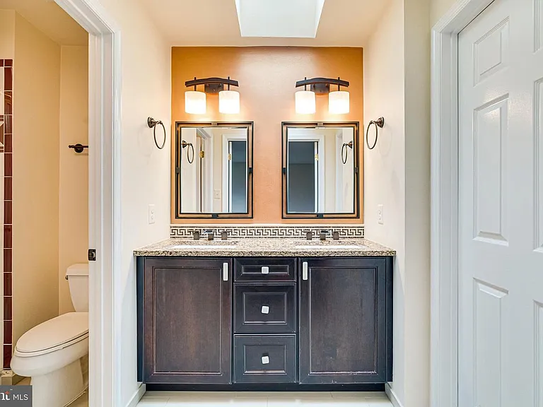 3022 Dower House Dr — Photo 30