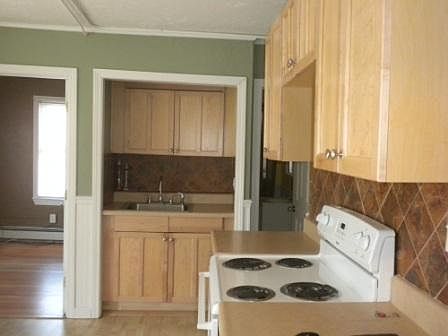 2nd image of 19 Saint Elizabeth Street # 3 Fl 2nd
