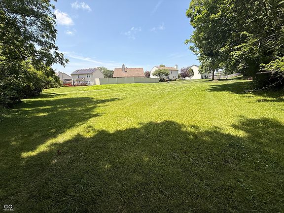 5th image of 8617 Trumpeter Dr