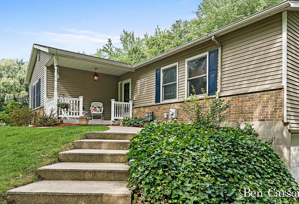 17750 Jordan Ln, Spring Lake, MI 49456 MLS 23030346 Zillow