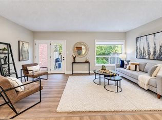 457 Annapolis Ct, Waterloo, ON N2K 4E7